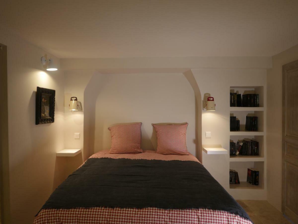 La Calade, Maison De Village Gordes Kültér fotó